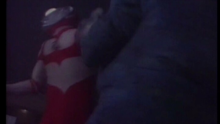 Ultraman Gray is defeated