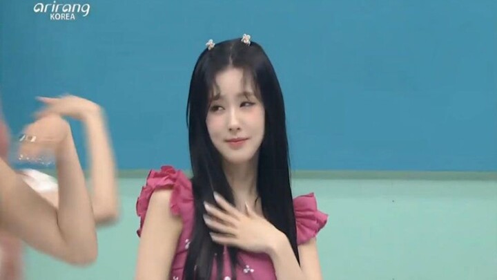 200811 [(G)I-DLE] Các em nhỏ nhảy vũ đạo tốc độ gấp đôi, biểu cảm đáng yêu đến mức làm tan chảy trái