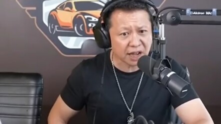 Pada 21 Juni di Zhejiang, seorang vlogger otomotif secara resmi menggugat Hangzhou Mobile