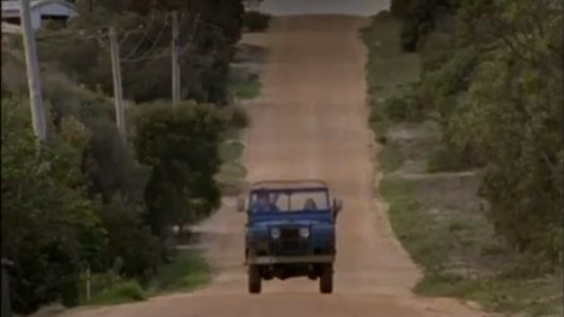 Round The Twist S4E2 Monster Under The Bed