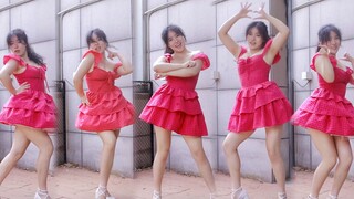 Thẻ nữ hoàng 【Sắc đẹp】! Cố gắng lắc ngực nhưng đừng làm thế. . .