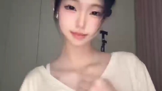 Điệu nhảy đập tỏi mạnh nhất, siêu dài, nhan sắc cực đỉnh!