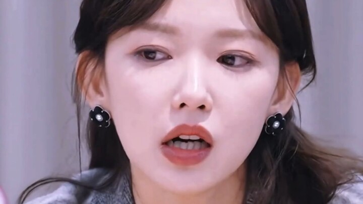 Cheng Xiao chia sẻ về chứng rối loạn lưỡng cực của mình, đồng thời lý giải vì sao cô lại trở về Trun