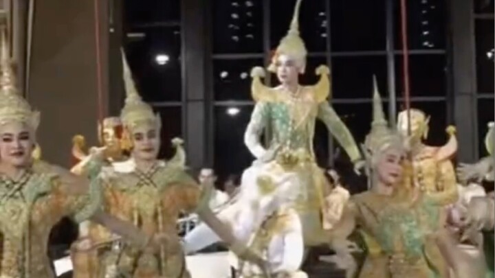 Thai classical dance
