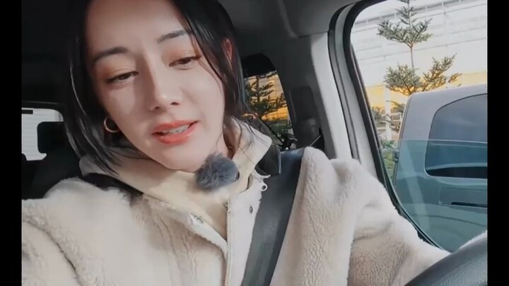 ดิลราบาดูเด็กไปหน่อย