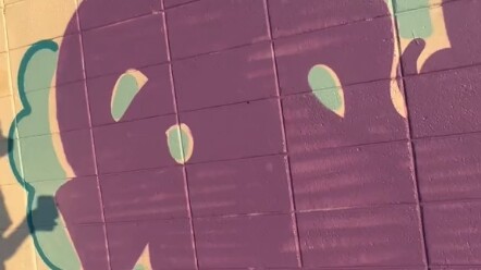 วันนี้ยามคนนั้นกับหมาตัวนั้นหยุดงานสักที ฉันเลยได้ด่ามันช้าๆ อย่างสบายใจสักที!