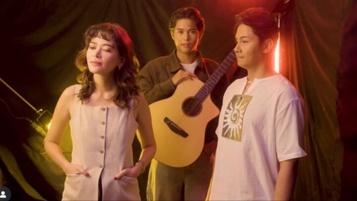 100 AWIT PARA KAY STELLA