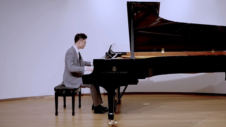 Adults have been learning piano for one and a half years, and the Steinway concert will come true! (