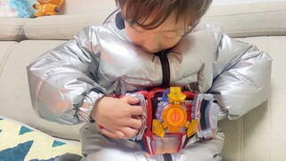 My son has always wanted to play with this Genesis Driver, so let him do it, I won't say any more no