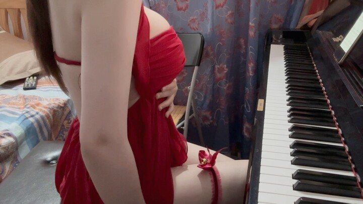 【Hồng Nhan】“Gặp heo là cho ăn～”