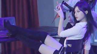 "In the Dark" - Song Xinran