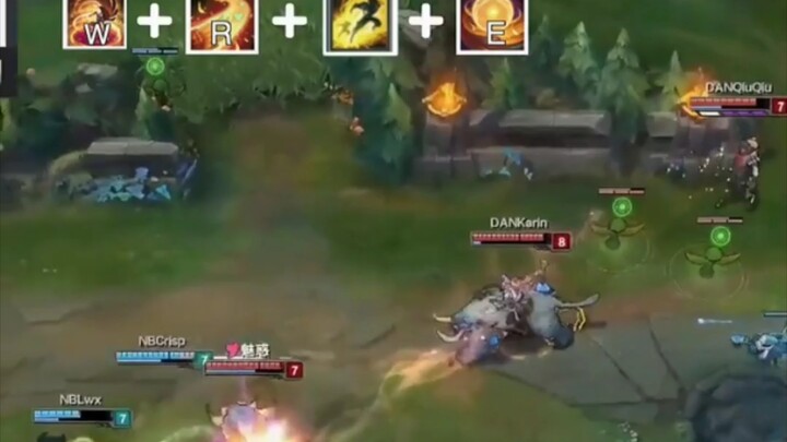 【ฉากเด่น LOL】: LQS โล่ฉีวิ่งฝ่าด่านเดียวช่วย LXW สาวตำรวจ