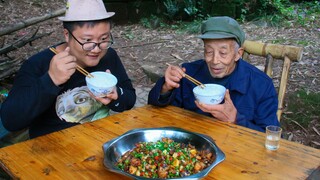 ไก่สุดแซ่บมาแล้วเด้อ ผมจะสอนทำ ไก่สไปซี่ขิงที่กรอบนอกนุ่มในให้ครับ