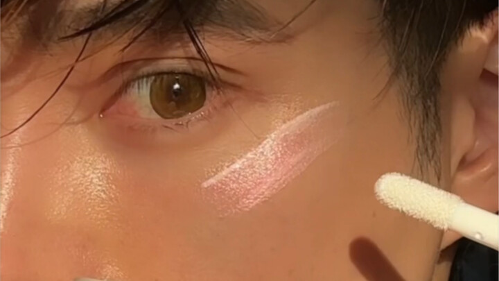 He described this highlight as “fantasy in a bottle”—such a compliment!