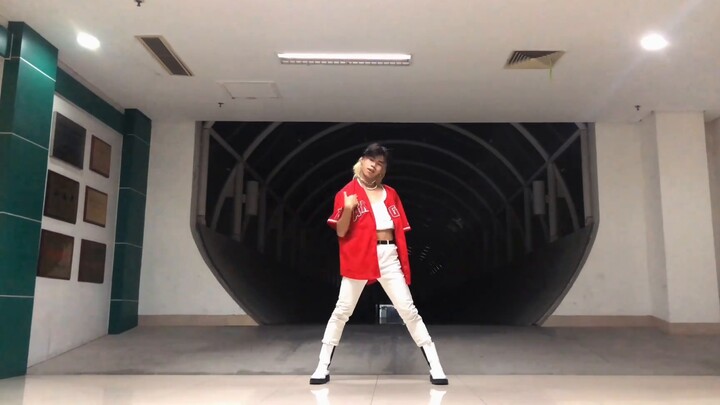 [Zhejiang University Jin Rongxian] The male singer covers the entire song with superb speed in MAMAM