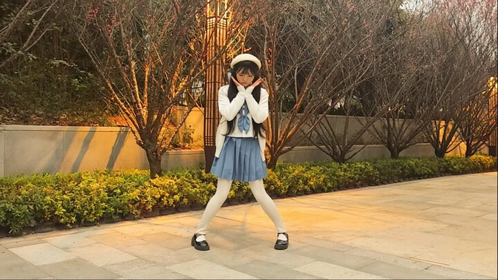 Track wajib untuk para penari rumahan di musim dingin! Suka! Salju! Sihir yang nyata!