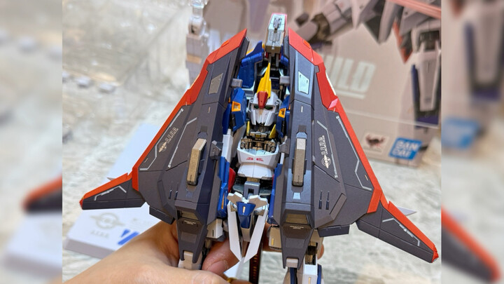 MBZ Gundam, the stock has arrived, it transforms, and it will never change again, my hands hurt