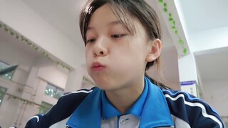 VLOG🤨Going to school is for the next holiday