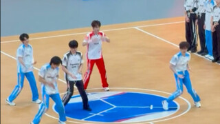 随机舞蹈挑战｜登陆少年《咒文》