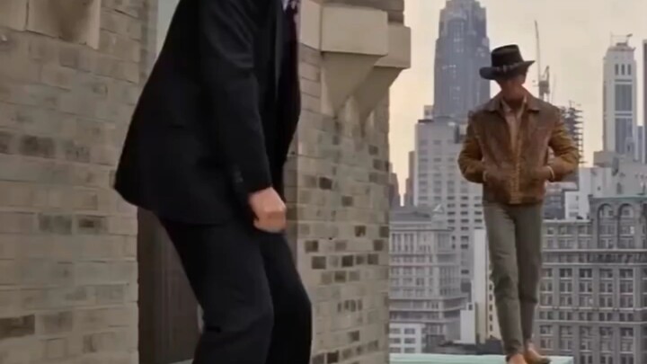 From then on, there was one less wanderer on the skyscraper.