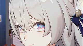 Where do girls look first?