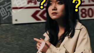 来自老.......母亲的压迫感。