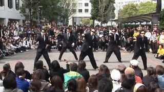 The funny and beautiful early Japanese campus "gangster street dance"
