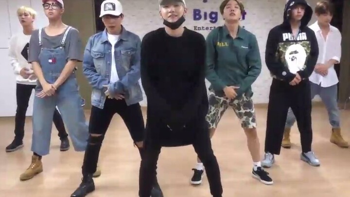 [Nhảy]Tập nhảy trong phòng tập|BTS- <Ya Que>