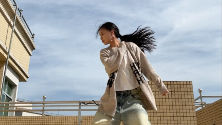 เพลงแอฟโรนี้เป็นเพลงที่ต้องเต้นทุกปีเลย!