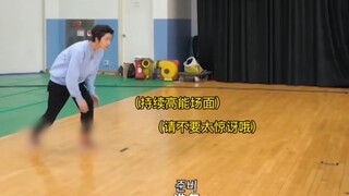 [Từ Minh Hạo] Động tác uyển chuyển của Tiểu Bát khiến mọi người đều phải kinh ngạc.
