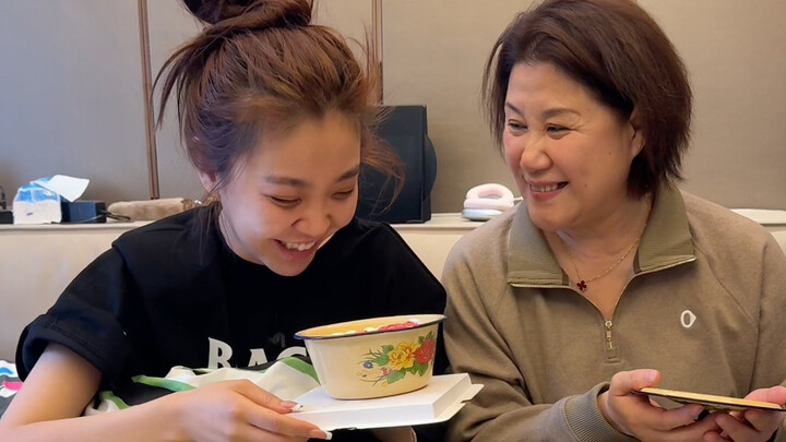 Selamat malam, selamat ulang tahun!!