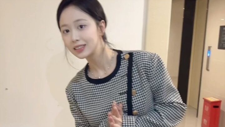 ทำไมแฟนสาวถึงมีเพื่อนสาวเยอะจัง?