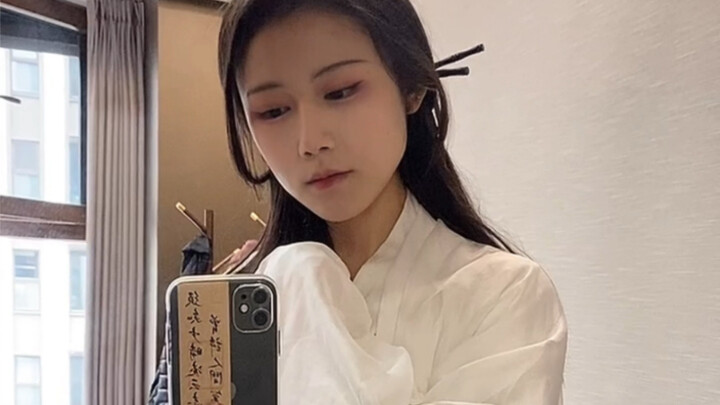 Centennial female vampire changes voice while walking down the stairs