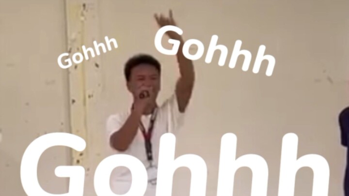 Pinilit lang Naman ako pumunta sa harapan hahahaha