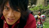 [Kaizoku Sentai Gokaiger] Golden Gokai Silver defeated the Black Knight and successfully gained the 