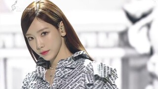 [TAEYEON] Four Seasons ประกาศมอบรางวัล GAON ครั้งที่ 9 บนสเตจ