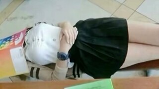 "كان زميلي في المكتب ينام على مقعدي. ماذا عليّ أن أفعل؟"