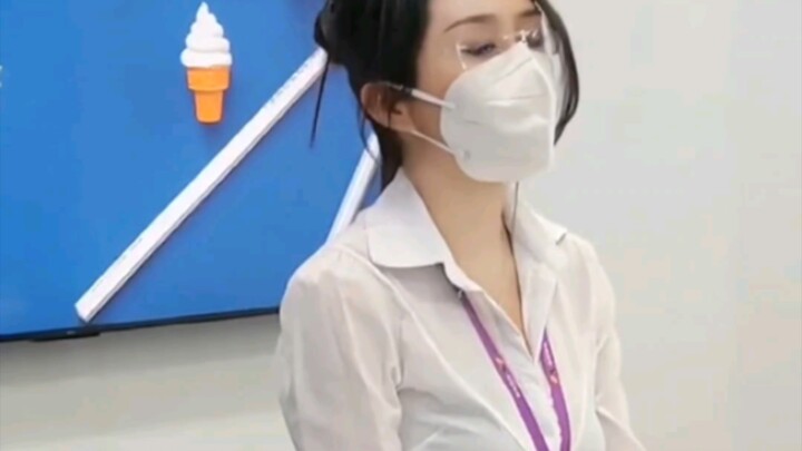 Đào tạo trang phục công sở