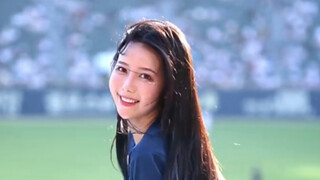 球场上的甜美热舞