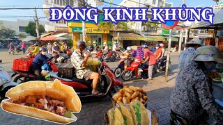 Quá khủng khách vây kín xe BÁNH MÌ HEO QUAY da giòn rụm, thịt béo ngậy trên vỉa hè SG từ sáng sớm.