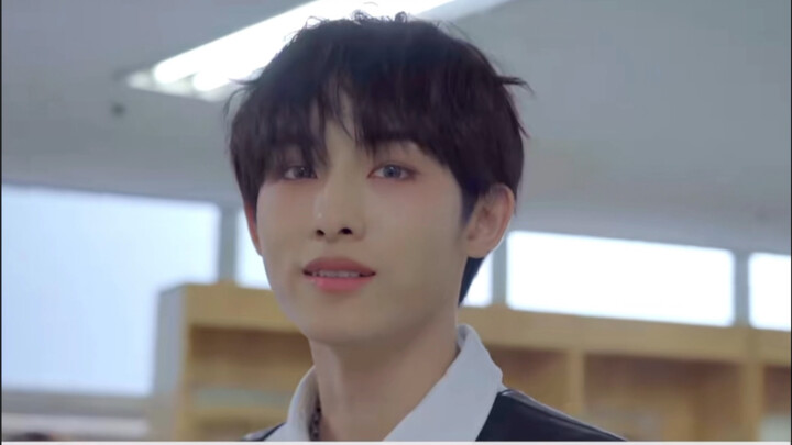 ใครจะไปคิดล่ะ ว่าเขาจะพูดถึงสองเพลงนี้อย่างปล่อยวางต่อหน้ากล้อง ที่แท้คนที่ยังปล่อยวางไม่ได้ก็คือเรา