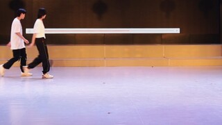 "We want roses to bloom freely" / "Rose Boy" by Disciples Street Dance Club of the No.1 Middle Schoo