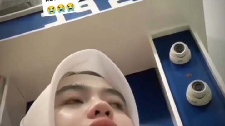 Ada yang mau ga?
