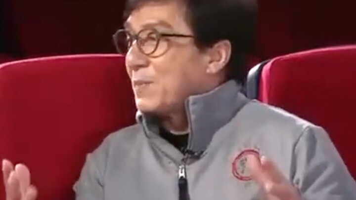 ต่อมาถึงได้รู้ว่า แจ็คกี้ ชาน นี่แหละคือราชาแห่งการอัพโหลดเนื้อหาคนแรก!!