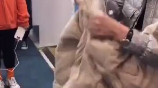 给老板逼成什么样了都