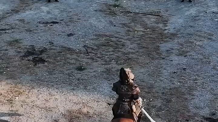 กษัตริย์โง่บังคับเทพีสงครามแต่งงานชายแก่ น่าแปลกใจที่นาวระดมทหารนับแสน[เต็มเรื่อง]