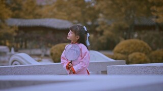 "Out of the Mountain" ~~~ Ancient style for children ~~~ The girl is quite clever and quirky~~~