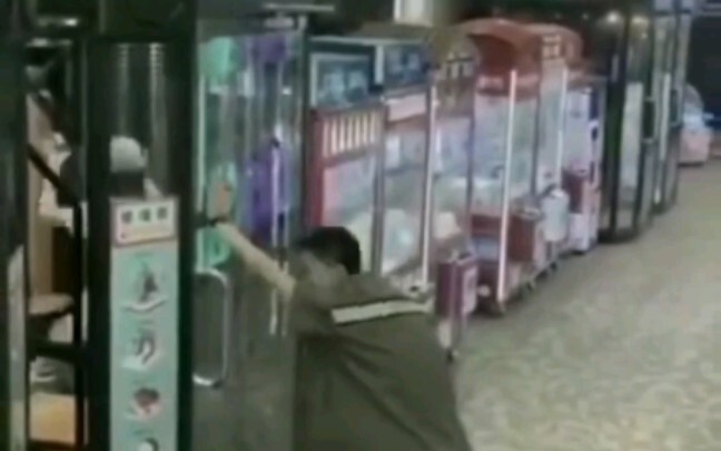 If you've got the guts, even a female ghost deserves maternity leave!