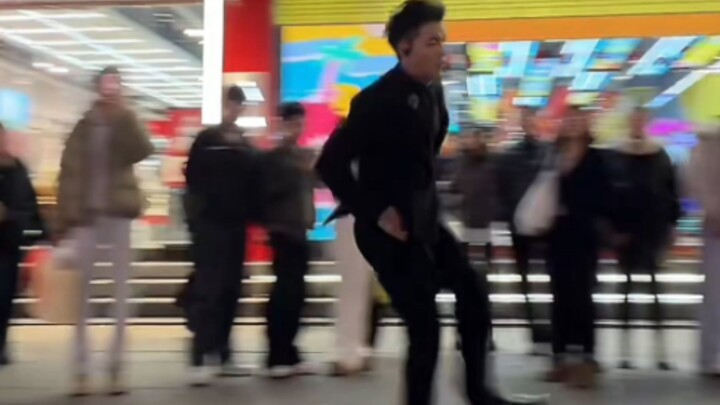 【หนุ่มขี้เล่น】ปีใหม่ก็แค่กลับบ้านแบบนี้แหละ