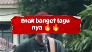 Sindiran nya ngena banget ini lagu 🔥 🔥